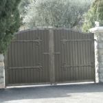 Portails en fer forgé moderne dans les Alpes-Maritimes et Monaco