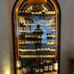 ferronnier et métallier à Villeneuve Loubet Alpes-Maritimes et Monaco inox moderne cave à vin